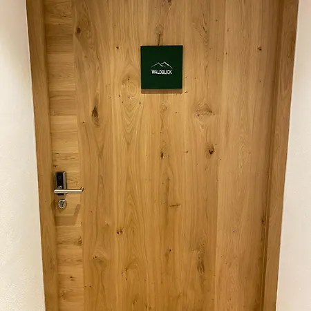 Dobler - S'zischgn Appartement *